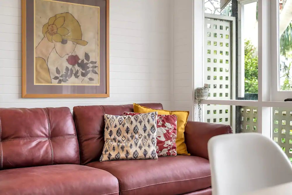 Фото Charming Workers Cottage in a Perfect Enclave