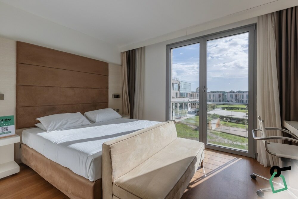 Фото Hotiday Hotel Pisa