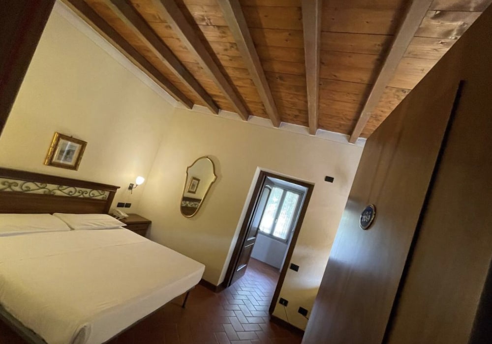 Фото Bes Hotel La Muratella