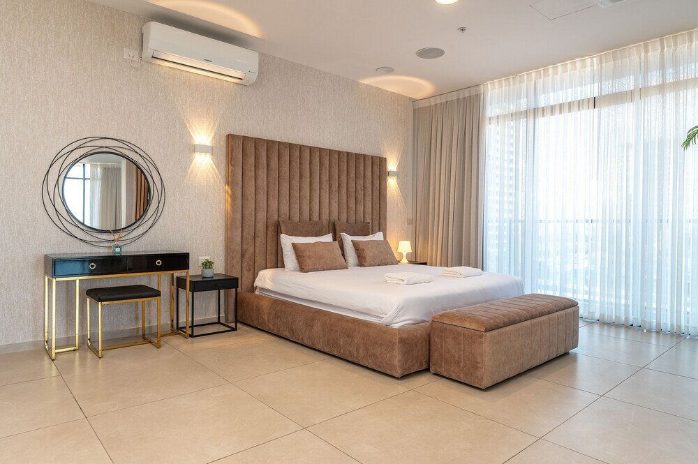 Фото Hi - Yam SeaView Apartments & Suites