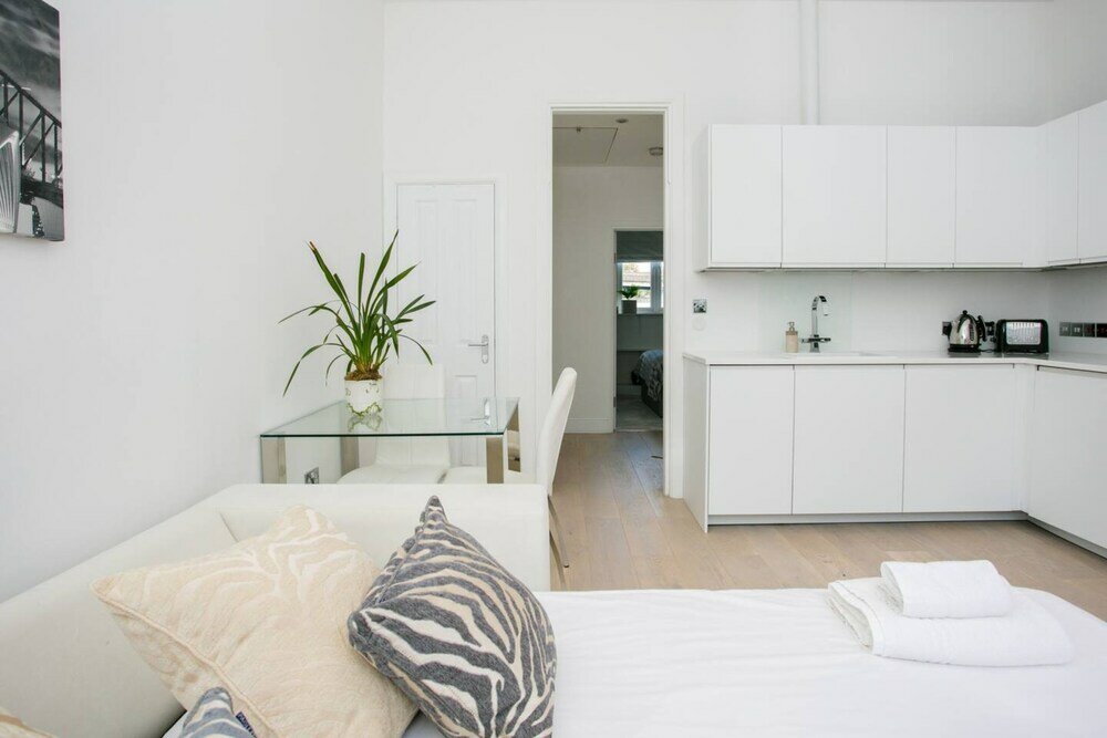 Фото Pristine & Lavish 1bd Flat - Paddington