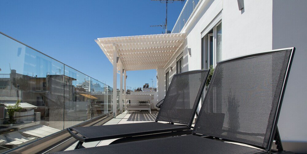 Фото 37.5m² homm Penthouse in Athens with 43m² Terrace