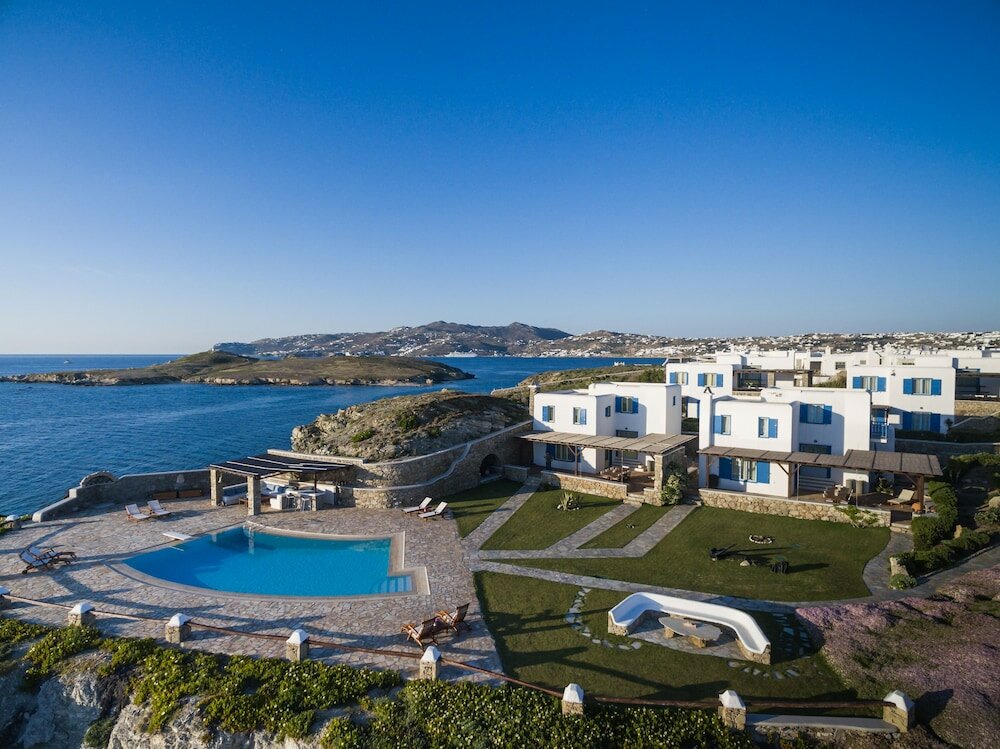 Фото Mykopetra Villas