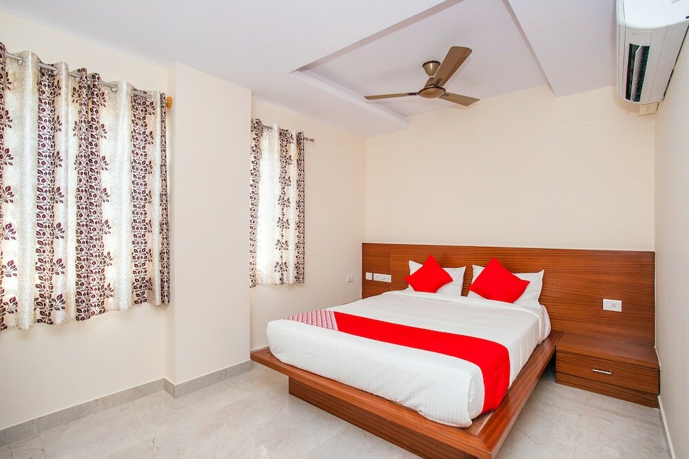 Фото Oyo 18836 Orchid Suites