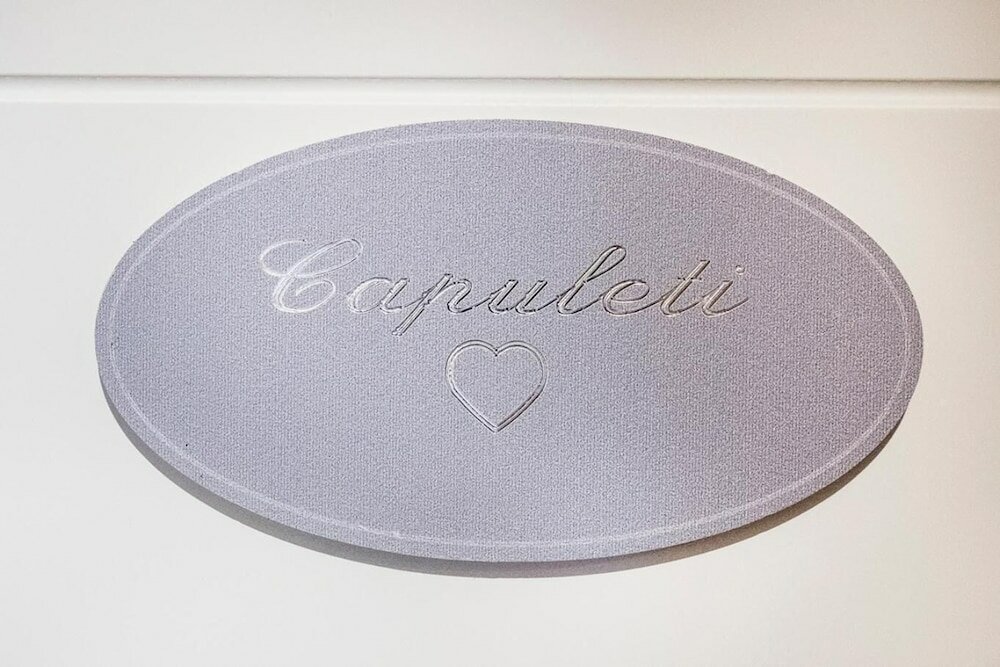 Фото Abbraccio di Romeo e Giulietta