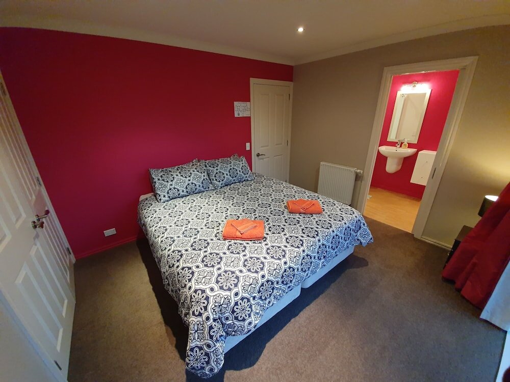 Фото Claremont Country Lodge B&b