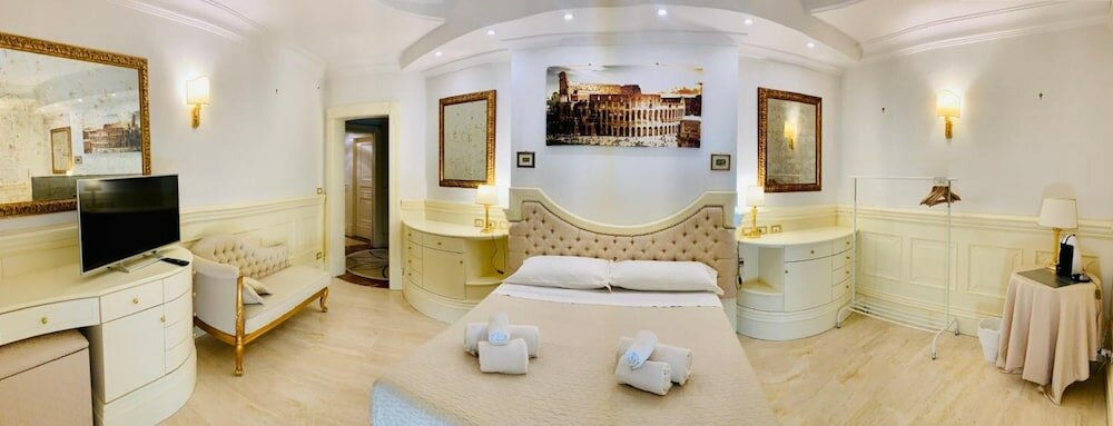 Фото Simon's Guest House