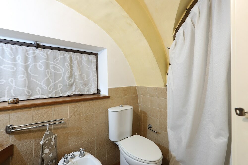 Фото Cozy Apartment On 2 Levels In The City Center