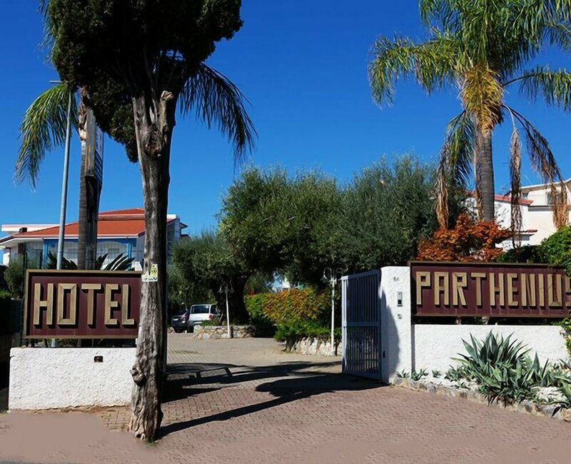 Гостиница Hotel Parthenius