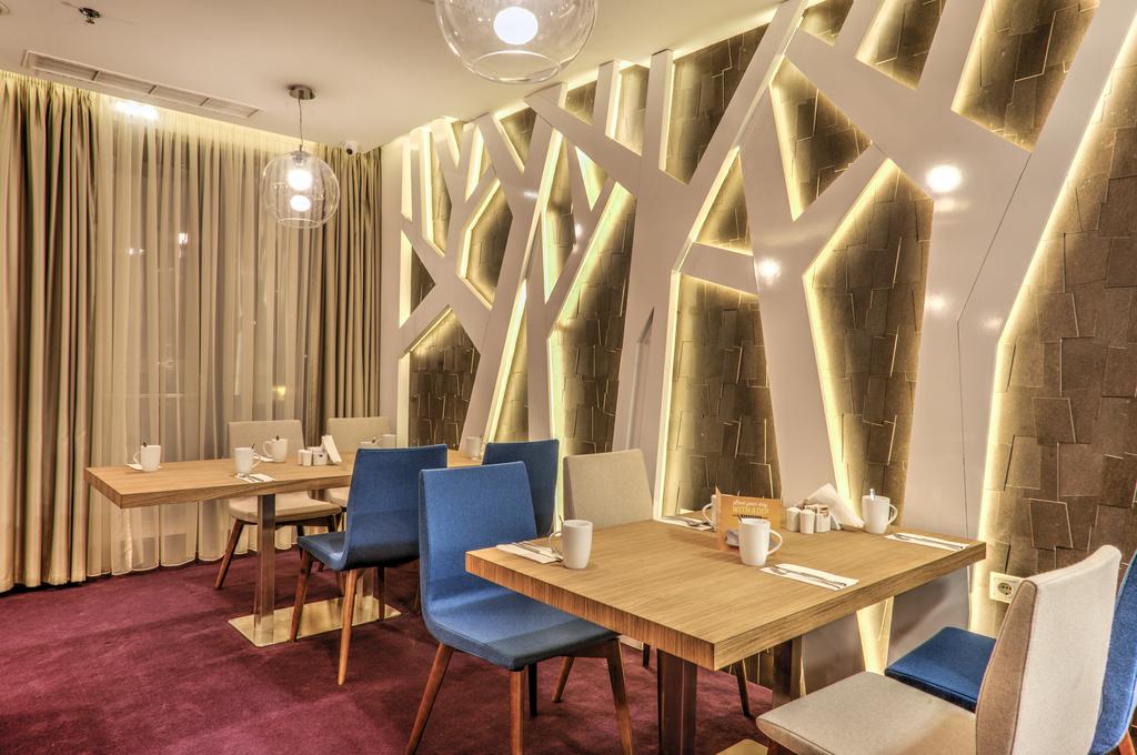 Фото Holiday Inn Plovdiv