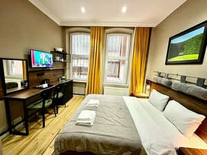 Гостиница Decadent Rooms