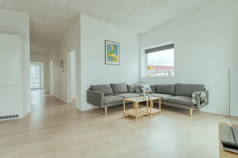 Фото Delightful 2 Bedroom Apt Balcony Parking