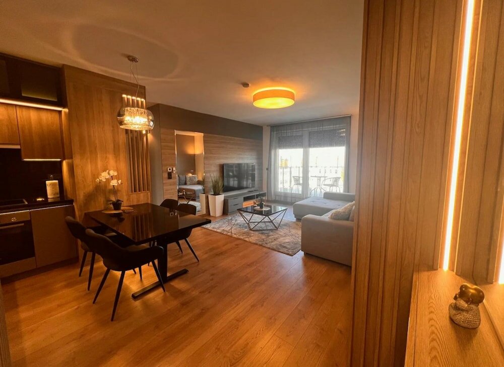 Фото Glamorous Apartment in Budapest Hungary