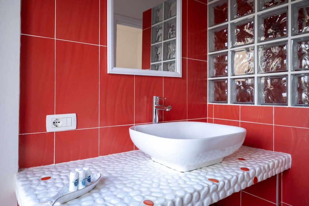 Фото Nautika Suites