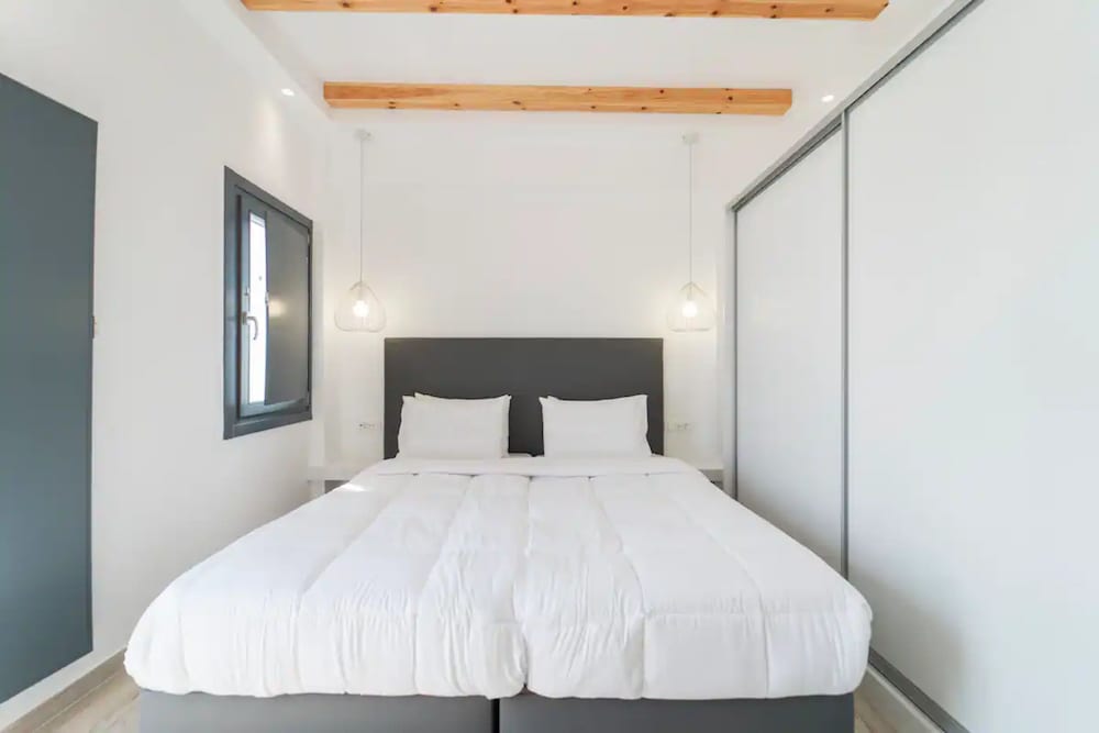 Фото Nostos Apartments Fira