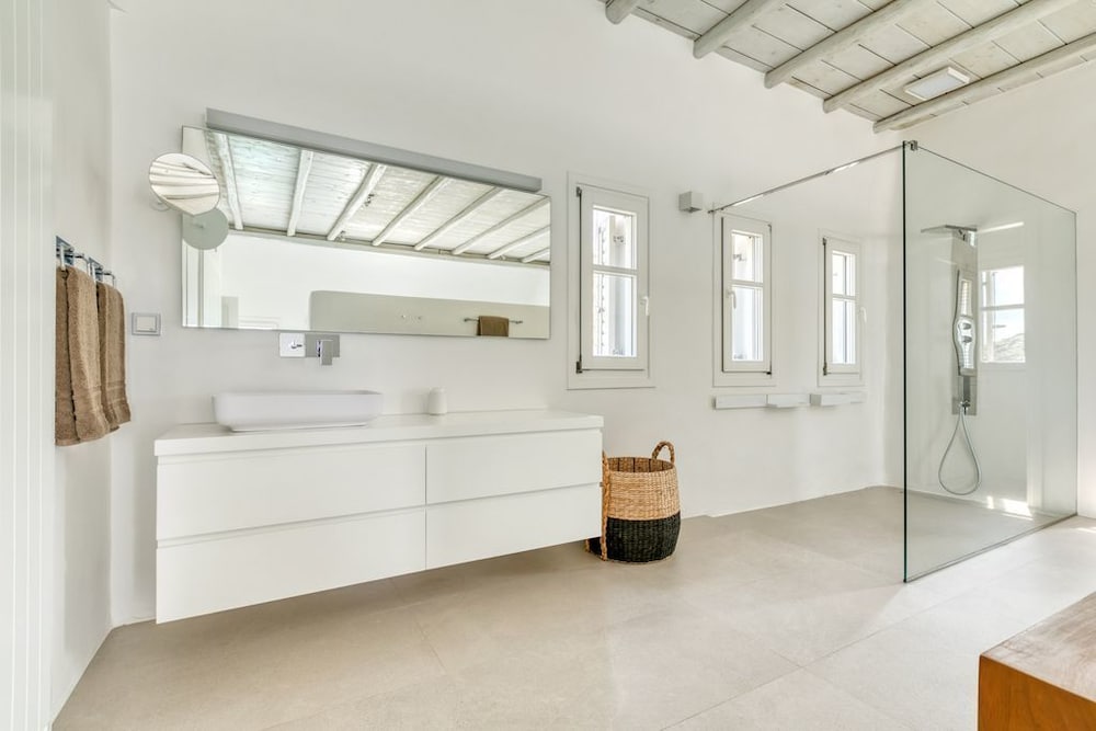 Фото Crystal Villa 6 Bedroom