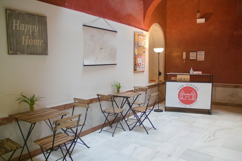 Фото San Isidoro Hostel Sevilla