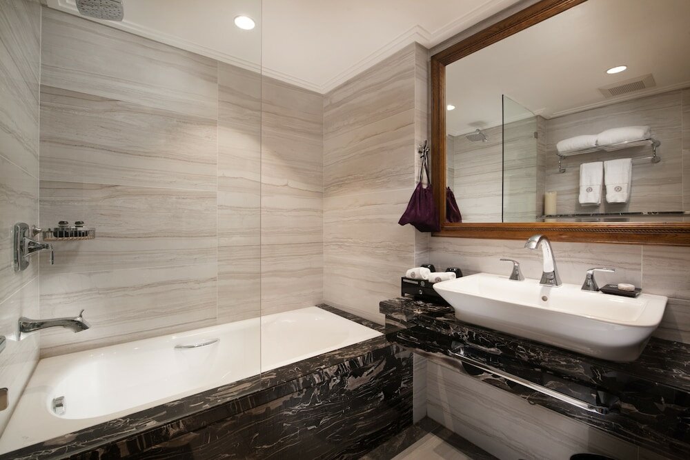 Фото Peridot Gallery Classic Hotel