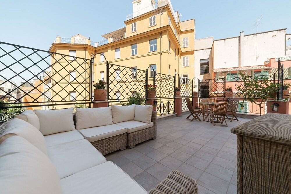 Фото Santa Prassede Rooftop Terrace Studio