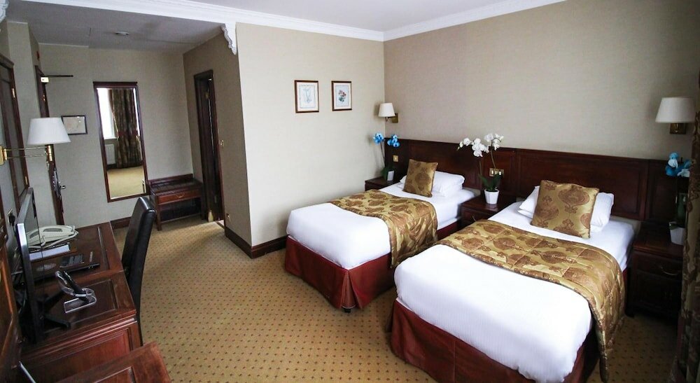 Фото Rochester Hotel by Blue Orchid