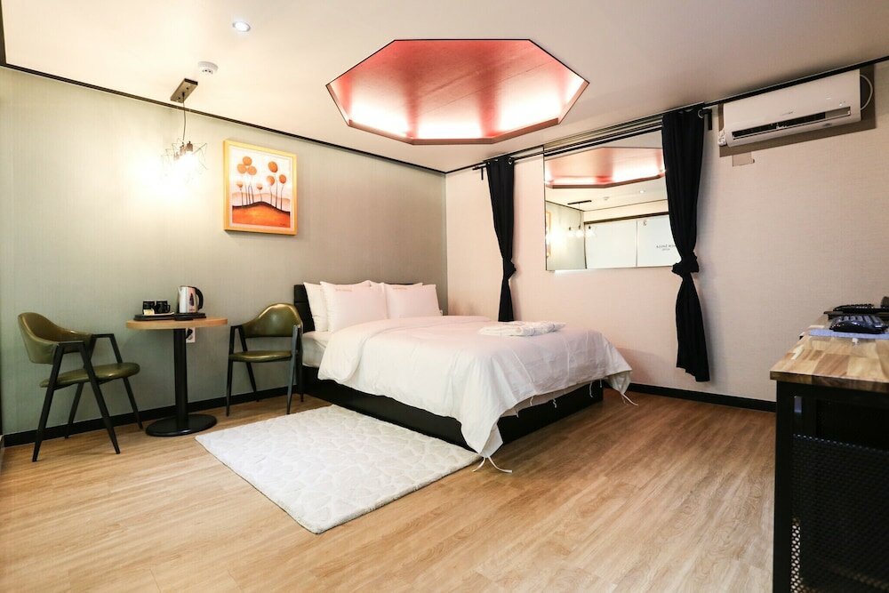 Фото Yeongdeungpo New Silla