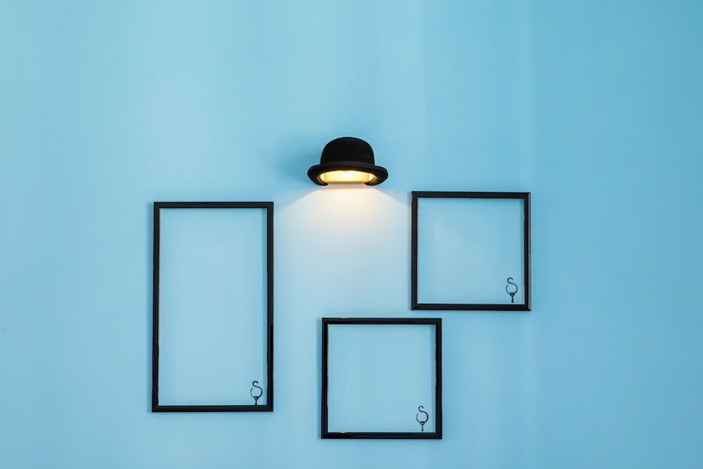 Фото A World Aparts - 32 Modena