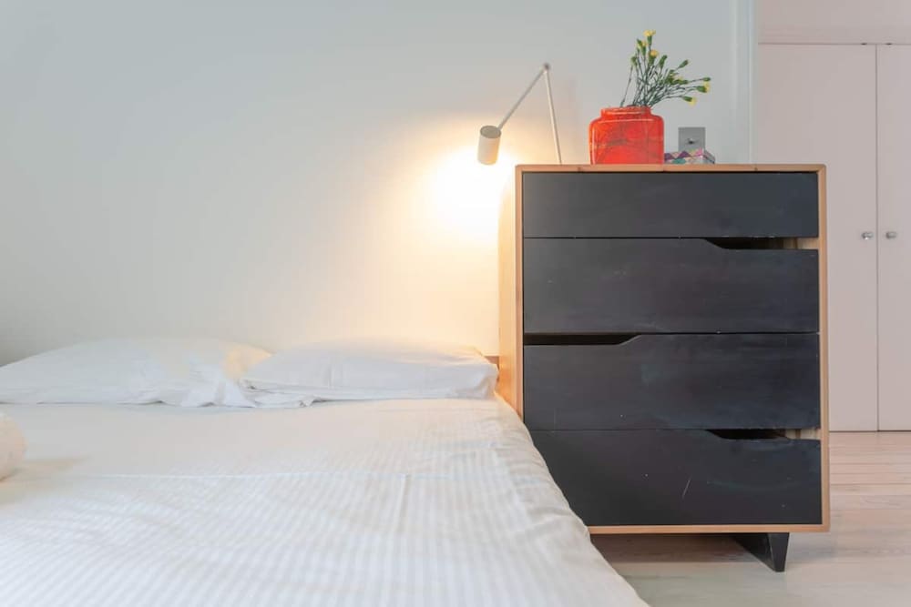 Фото Stylish 2 Bedroom Apartment in London