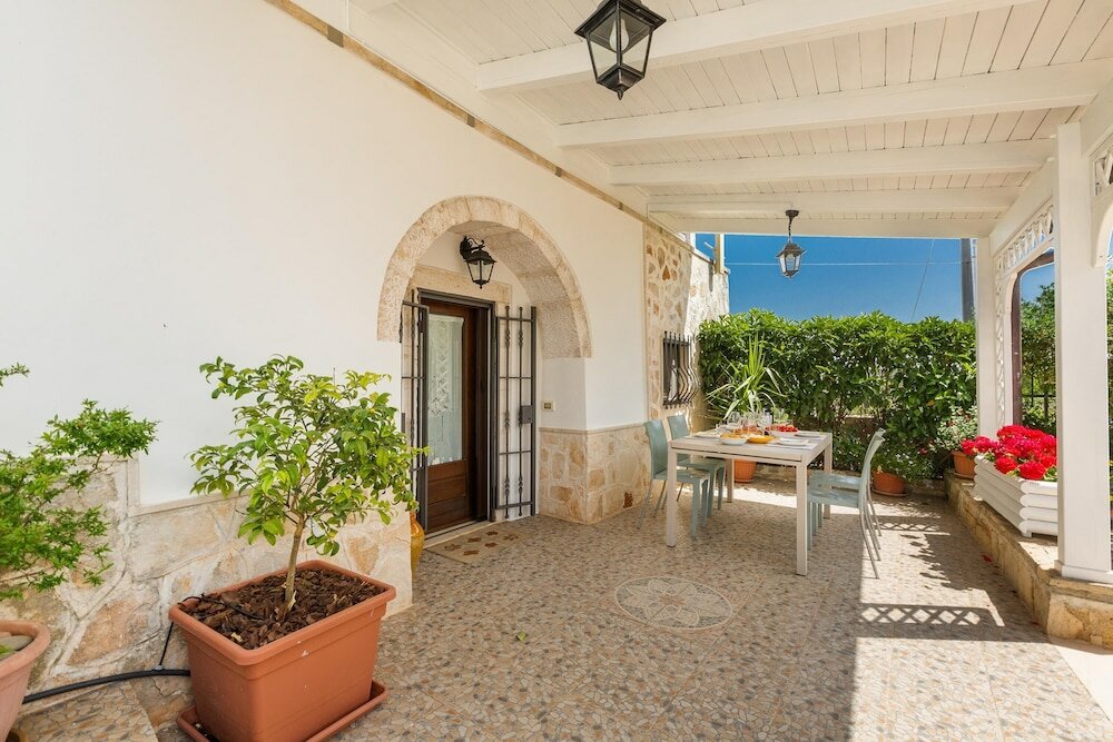 Фото 2061 Villa Trulli Natura by Perle di Puglia