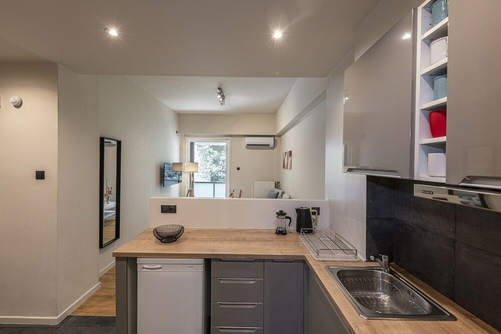 Фото Phaedrus Living: City Center Cozy Studio Lykavitos