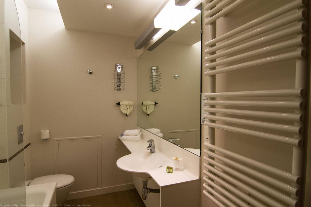 Фото Hotel du Chateau