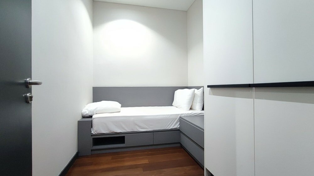 Фото Astra At 8 Kia Peng Suites