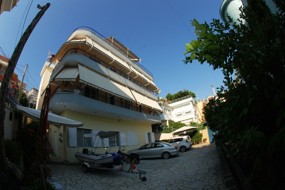 Фото Elidon Apartments