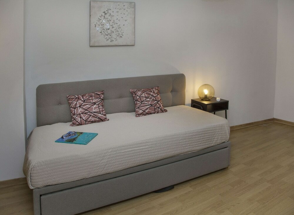 Фото Exceptional Penthouse near Acropolis Museum by Ghh