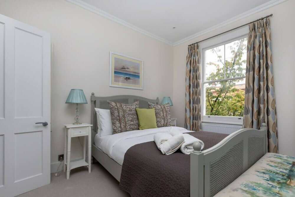 Фото Vibrant 1bd Home With Outdoor Patio - Hammersmith!