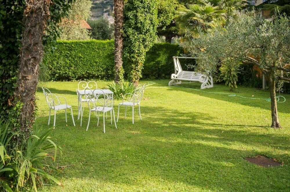 Фото Bike Garnì Villa Maria Torbole