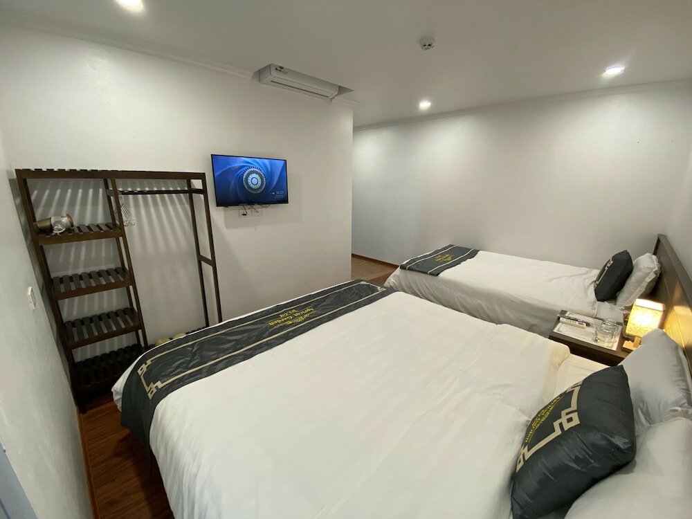 Фото Apricot Garden Hotel