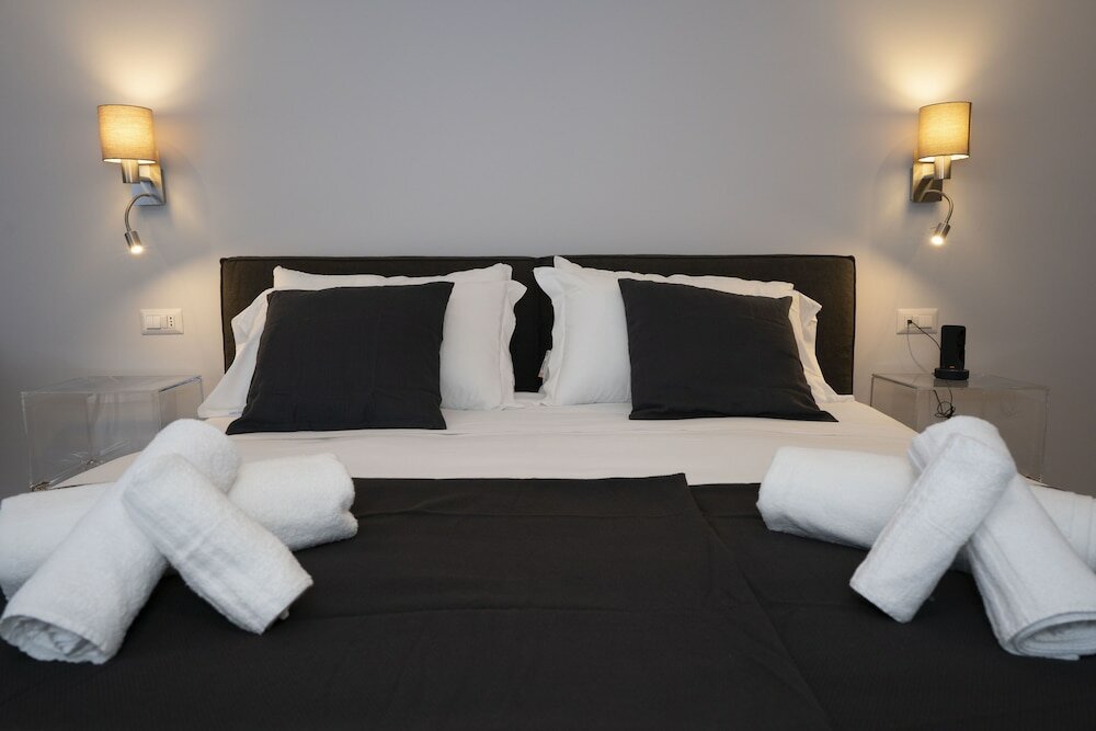 Фото Delsi Inn Piazza di Spagna 32