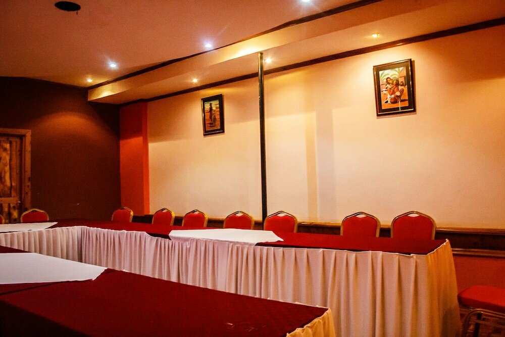 Фото Brooks Lodge