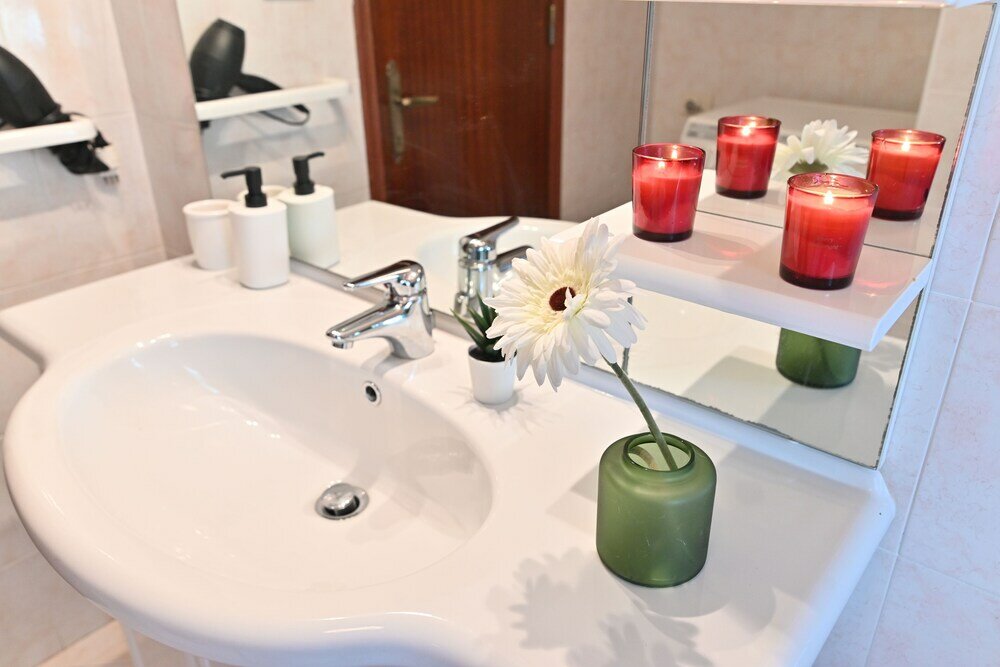 Фото IzzHome Colonial