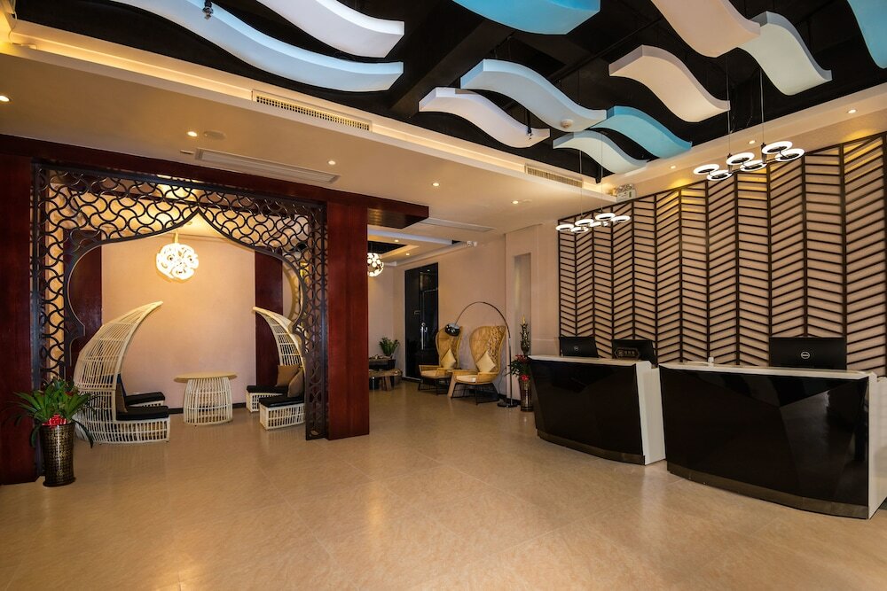 Фото Bangkok one hotel Huizhou