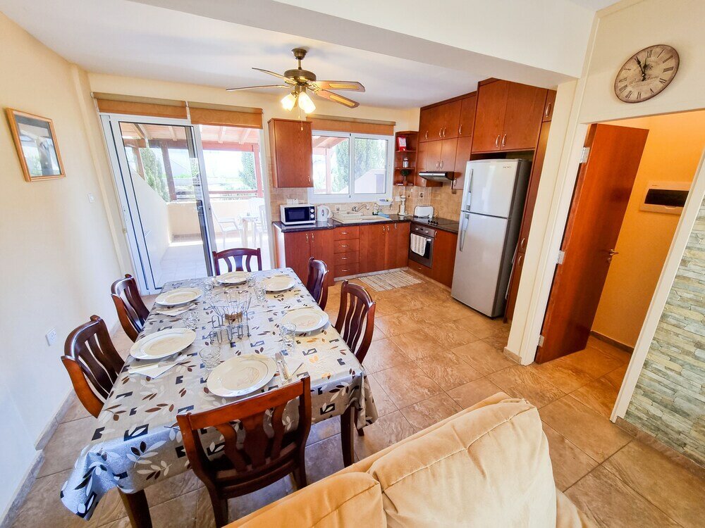 Фото Christina's Mezoneta