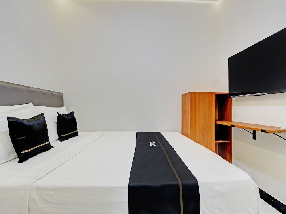 Фото Collection O 92972 Gaharu Hotel