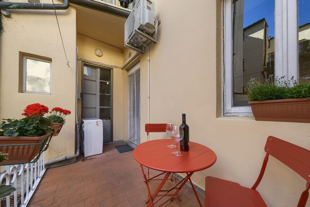 Фото La Rondinella