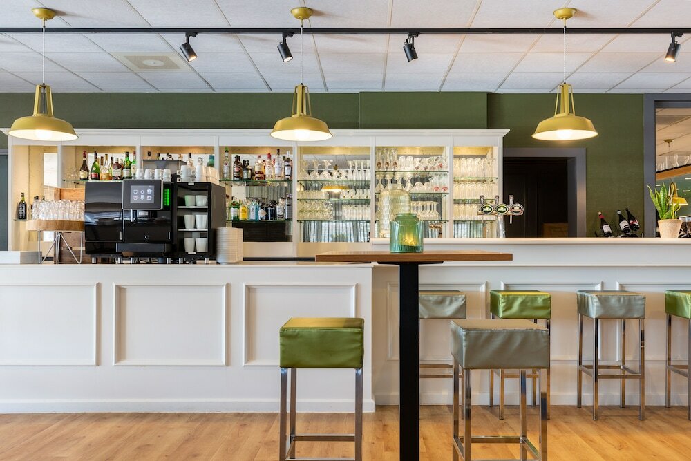 Фото Rotterdam Airport Hotel, Bw Signature Collection