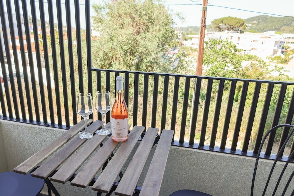 Фото Up Hill Unique Boutique Hotel