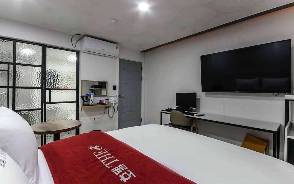 Фото Yeosu The Syap Hotel