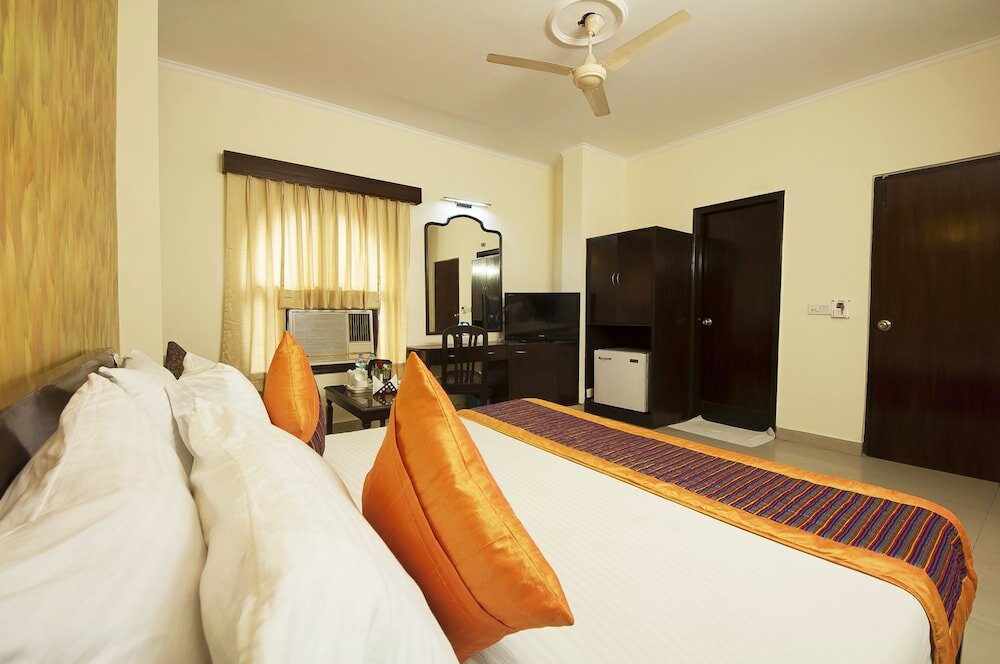 Фото Hotel Delhi Darbar