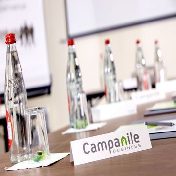 Фото Campanile Reims Centre Cathedrale