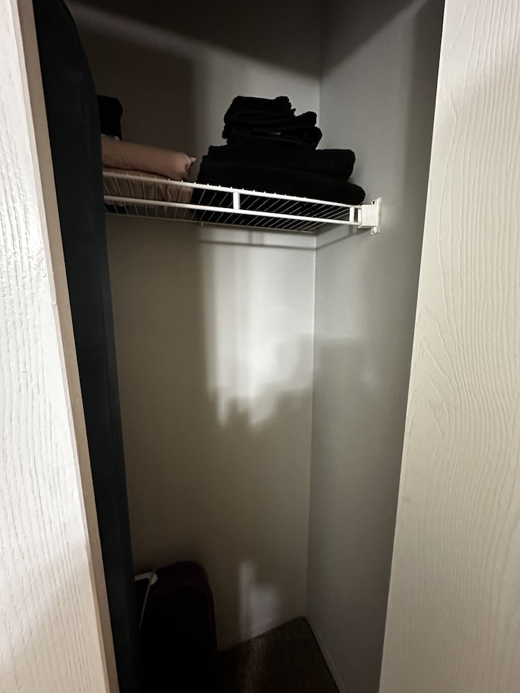 Фото 2 Br con patio por el centro comercial