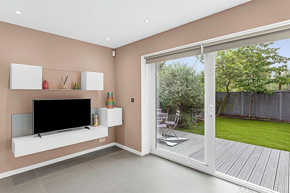 Фото 2-bed Getaway Near East Dulwich Station